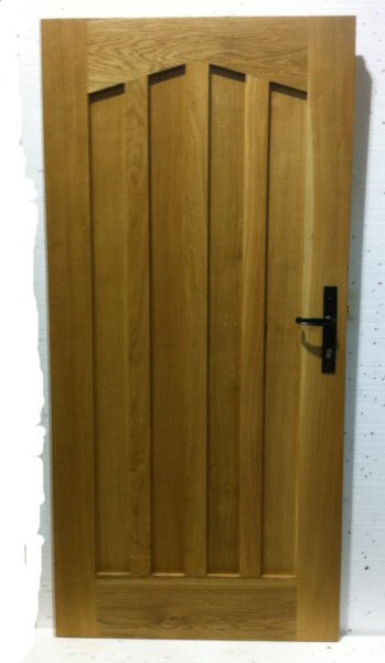 oak panelled angled door