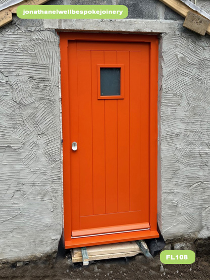 cottage style door door pure orange RAL 2004