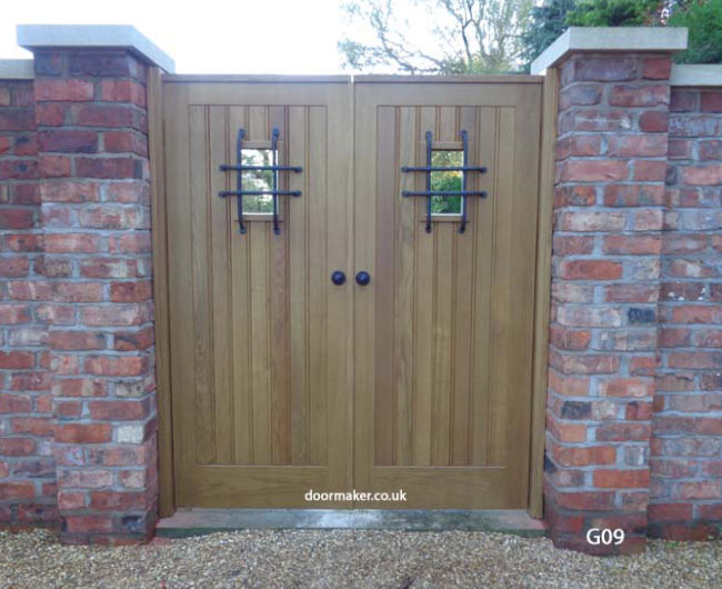 oak double gates