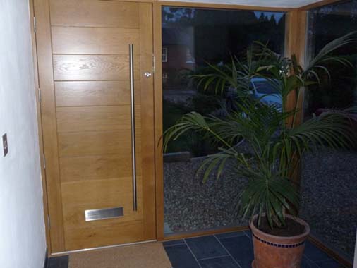 contemporary oak door fhb08