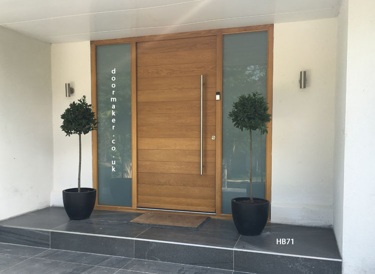 contemporary oak door sandblast side panels